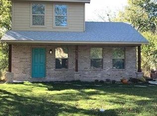 1305 Stanford St, Greenville, TX 75401