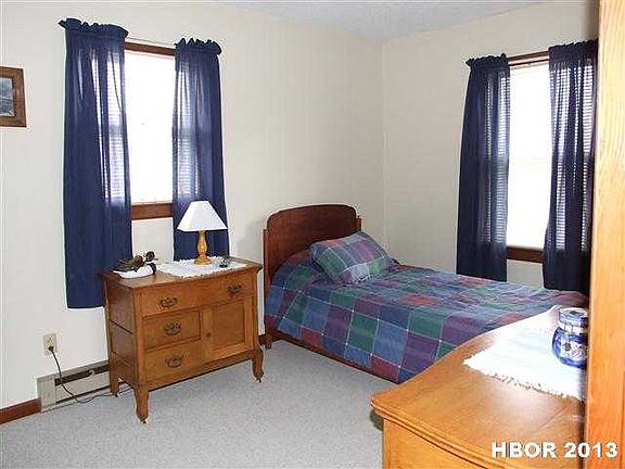 5th image of 1213 Truman Dr