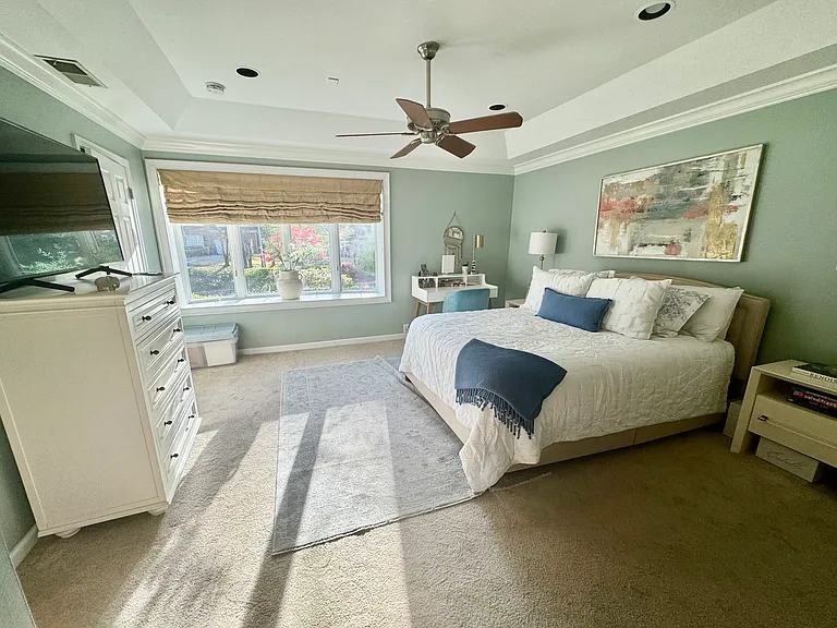 3075 W Roxboro Rd NE — Photo 11