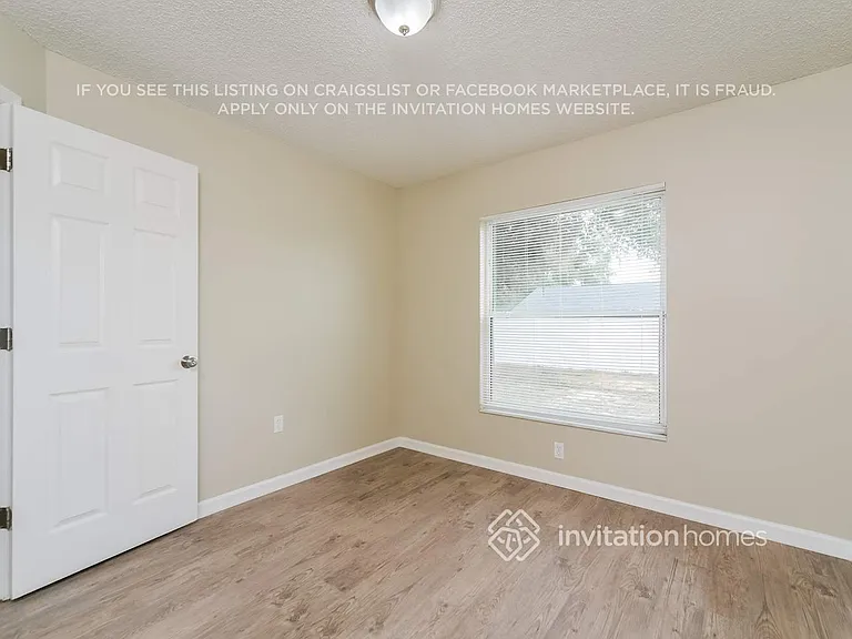 15945 Greater Groves Blvd — Photo 14