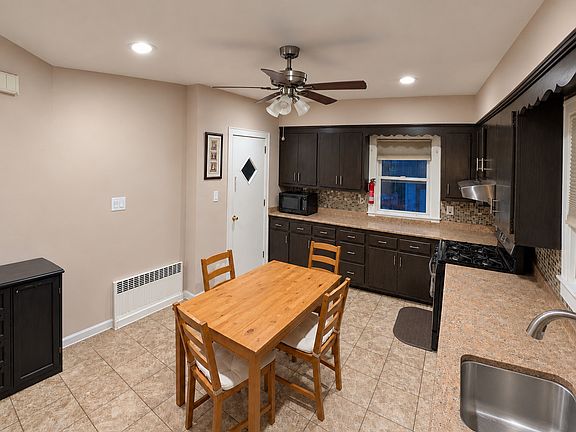 4th image of 170 Hartmann Ave