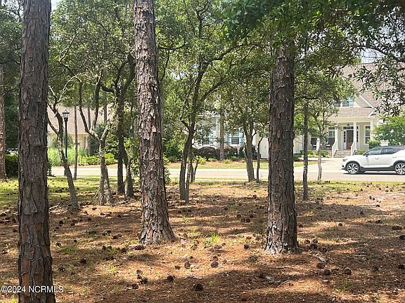 2nd image of 2479 Parkridge Drive LOT 124