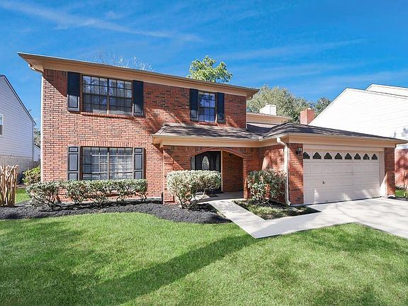 2nd image of 7607 Plumtree Forest Cir