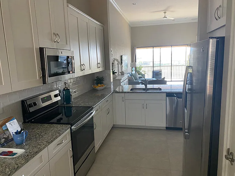 9420 Benvenuto Ct #202 — Photo 9