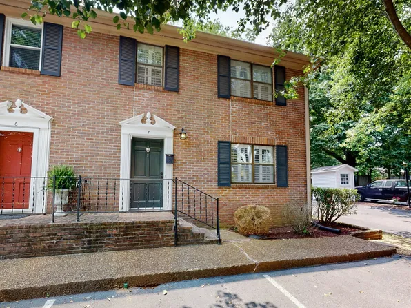 352 4th Ave S APT 7, Franklin, TN 37064