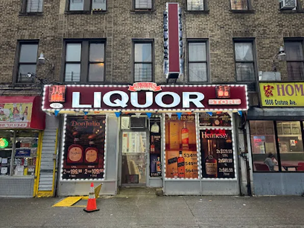 1814 Crotona Avenue image 4 of 9