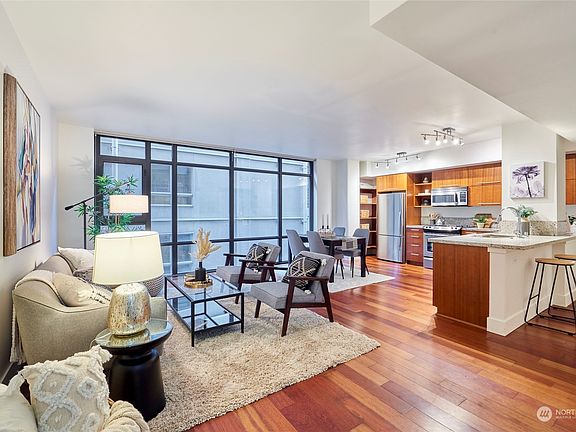 3rd image of 2911 2nd Avenue #319