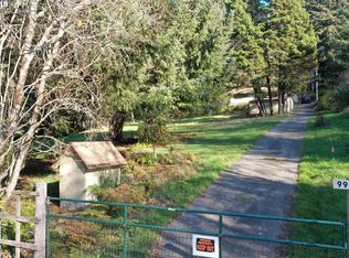 99375 Seaview Ln, Brookings, OR 97415