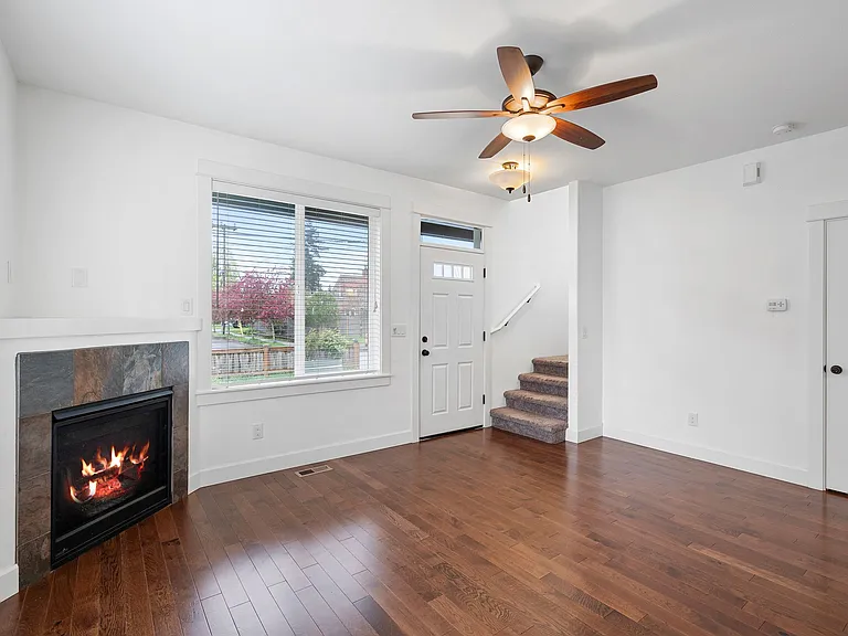 SE 79th Ave — Photo 9