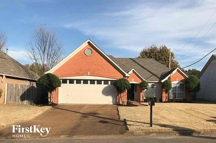 1st image of 5394 Crystal Oak Dr