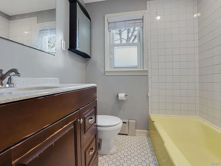 2 Gillis Ave #1 — Photo 15
