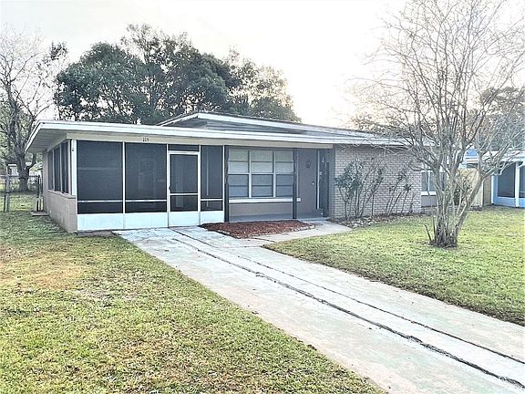 2nd image of 115 W Coleman Cir