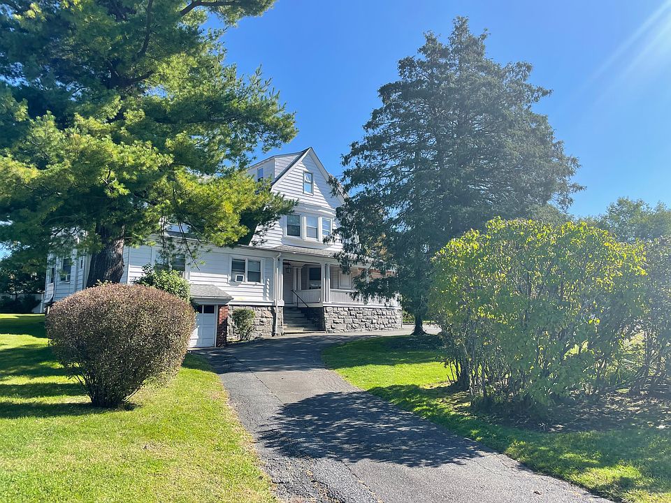2 Hawthorne Ave, Rye Brook