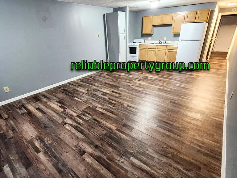 805 N Washington St #7 — Photo 2