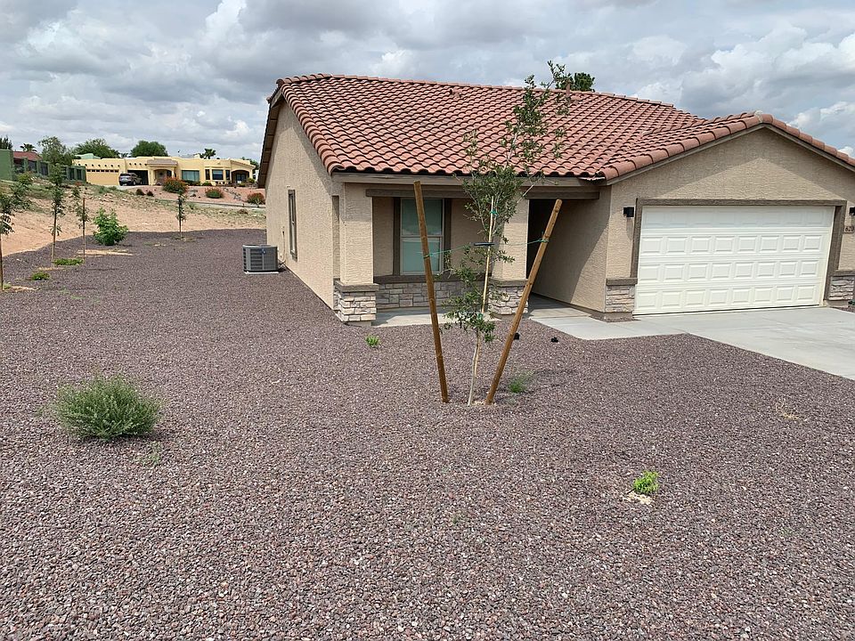 This is the landscaping that will be done. This is not the house for rent. Same size and style