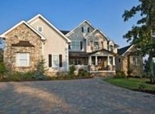 663 Altamont Vw, Asheville, NC 28804