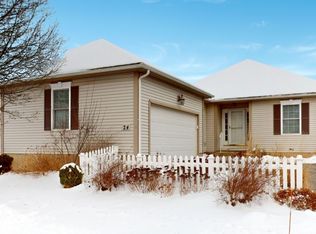 24 Ross Way #24, Windsor Locks, CT 06096