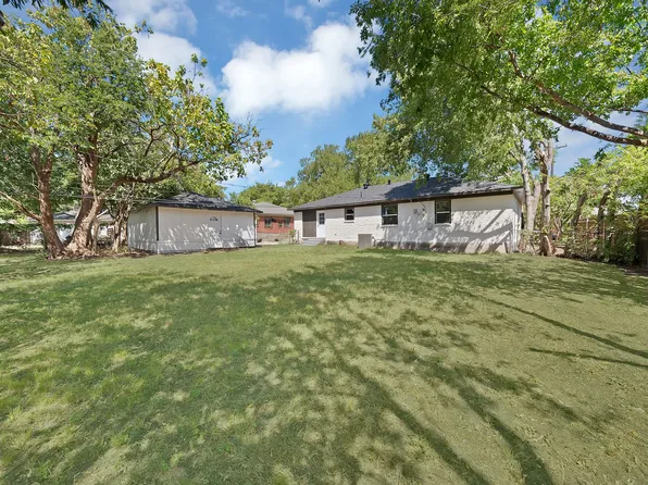 112 Laurel Ln, Lancaster, TX 75134