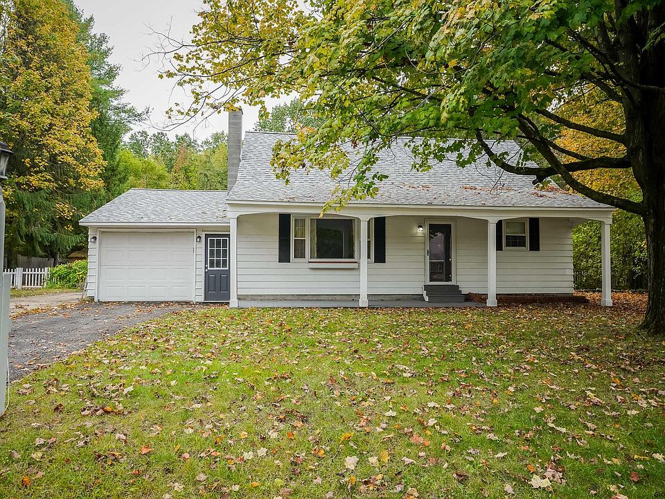 8 Margaret Dr, Ballston Spa, NY 12020 Zillow