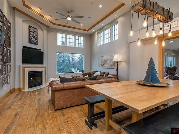 4th image of 121 Pebble Creek Ct