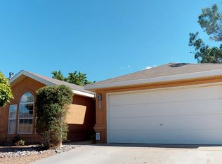 2004 68th St NW, Albuquerque, NM 87120
