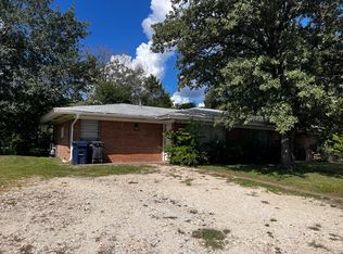 907 Foster Ave, College Station, TX 77840