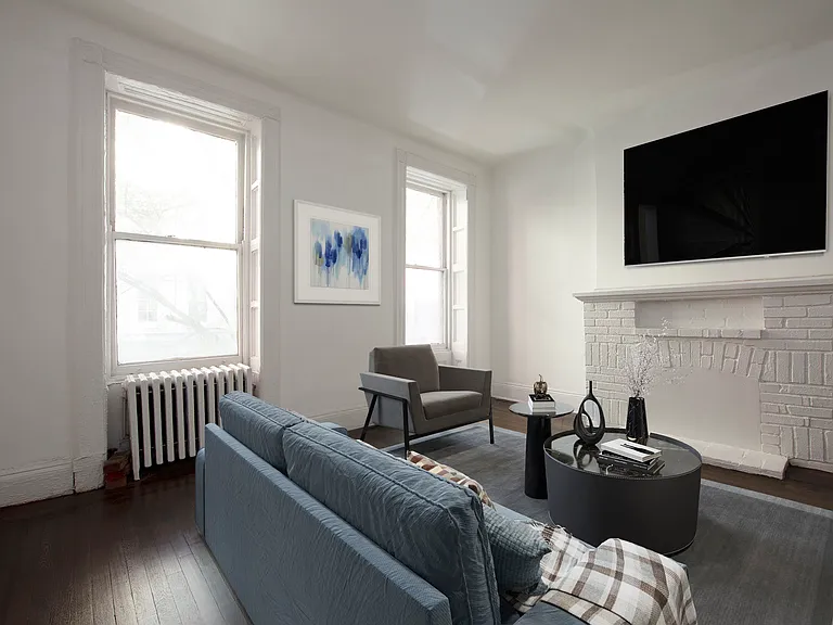 24 Jane St #5A — Photo 1