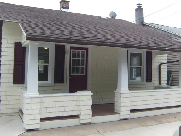 748 Mauch Chunk Rd, Palmerton, PA 18071
