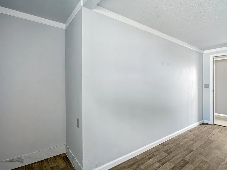 2543 County Road 332 — Photo 11