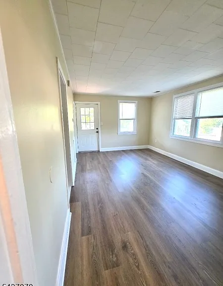 7 Jefferson Ave — Photo 4
