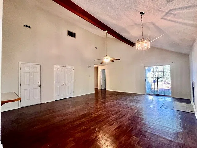 7008 South Pleasant Ridge Drive - 1 — Photo 4