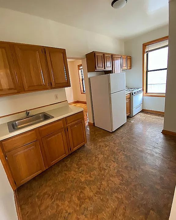 2nd image of 1405 71st St #A13