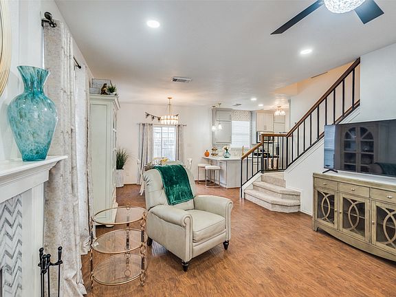 4th image of 1509 Collin Dr