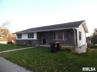 1018 12th Ave, Fulton, IL 61252