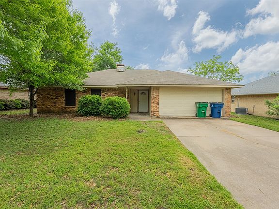 104 Chevy Chase Ln, Waxahachie, TX 75165 | Zillow