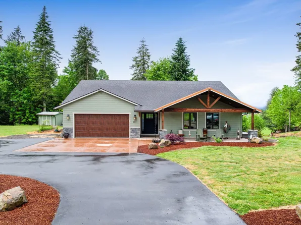 801 S Park St, Carlton, OR 97111