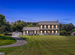 16492 Dolf Rd, Stewartstown, PA 17363