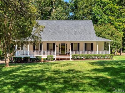 27 Mable Ct, Bracey, VA, 23919