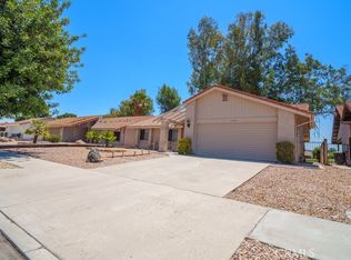 1925 Silver Oak Way, Hemet, CA 92545