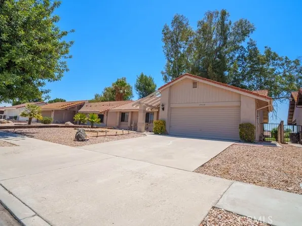 1925 Silver Oak Way, Hemet, CA 92545
