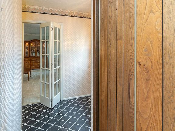 5th image of 4812 Spruce Pine Way