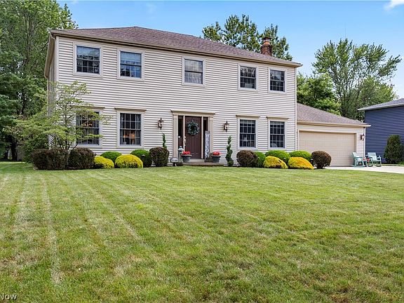 2nd image of 31195 Roberta Dr