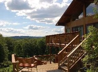 41 Akindale Rd, Pawling, NY 12564