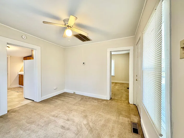 3321 N Church St — Photo 3