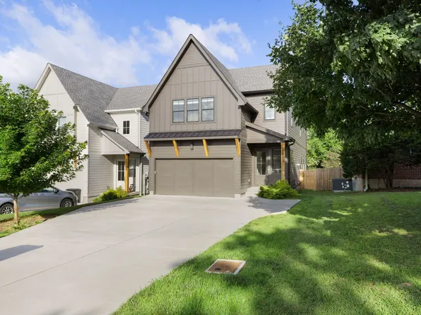 2610A Barclay Dr, Nashville, TN 37206