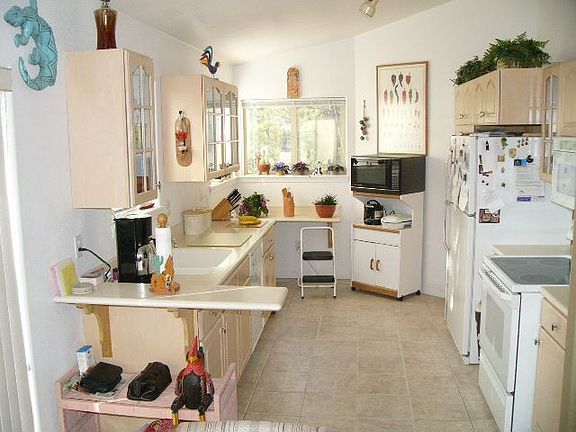 Light, bright kitchen w/views!