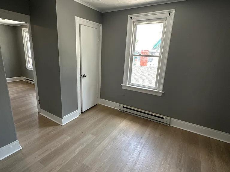 37 Silver St #3 — Photo 9