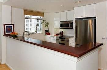 3rd image of 403 Main St APT 407N