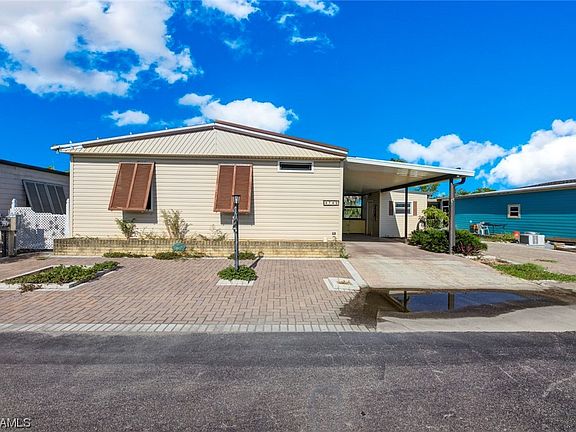 2nd image of 4749 Tahiti Dr