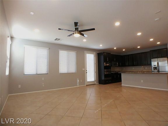 4th image of 10426 Timber Star Ln